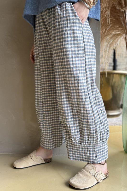 Annie Gingham Quirky 7/8 Pant Denim